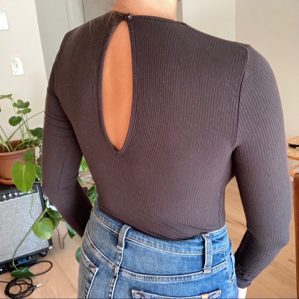 Topshop Nordstrom Gray Long Sleeve Cutout Bodysuit - Picture 3 of 4